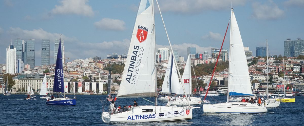 Altınbaş Üniversitesi Yelken Kulübü Başarıya Doymuyor 